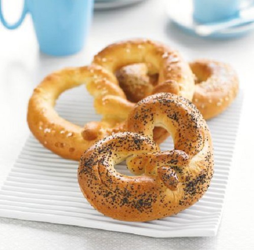 Pretzels (Πρέτζελ): Φτιάχνουμε τα λαχταριστά ψωμάκια στο σπίτι