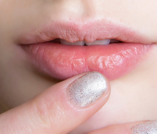 Ήξερες ότι τα χείλη σου γερνούν;! Ξέρεις τι πρέπει να κάνεις για να τα προστατέψεις;