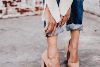 Αυτά τα παπούτσια θα κάνουν τα πόδια σου να δείχνουν ψηλότερα