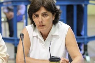 Ουρανία Μπίρμπα: "Παραμένω στην αρχική ΡΑΠ, η μετάλλαξη της δεν με εκπροσωπεί"