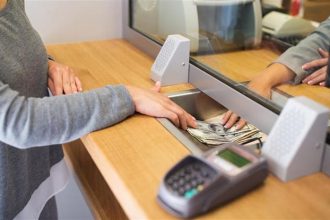 Τράπεζες: Έρχονται σαρωτικές αλλαγές στην τιμολογιακή πολιτική
