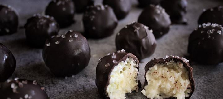 Μπουκίτσες σοκολάτας με γέμιση καρύδα