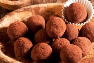 Τρουφάκια σοκολάτας