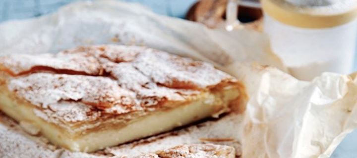 Μπουγάτσα με κρέμα