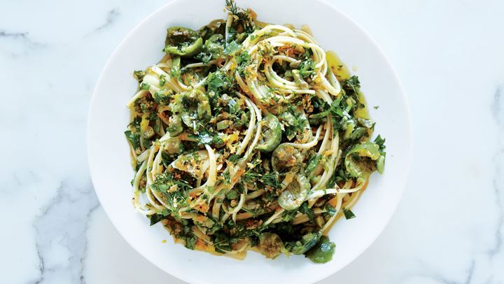 Λιγκουίνι ολικής άλεσης με κοτόπουλο και μανιτάρια