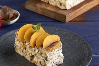 Γλυκό ψυγείου με σαβαγιάρ και σοκολάτα