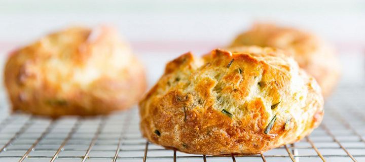 Τυροπιτάκια με φέτα χωρίς φύλλο
