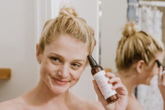 Μηλόξυδο: Όσα πρέπει να ξέρεις για τα οφέλη του στην επιδερμίδα