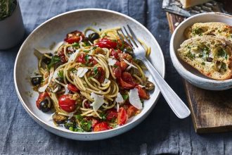 Λαχταριστή μακαρονάδα Puttanesca