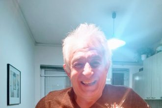 Εγινε 60 και το χαίρεται!