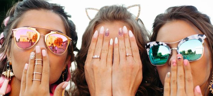 H ρετρό τάση στο μανικιούρ που επιστρέφει -Το αγαπημένο της γιαγιάς