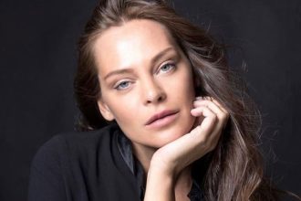 Αυτό είναι το αγαπημένο άρωμα της Υβόννης Μπόσνιακ!