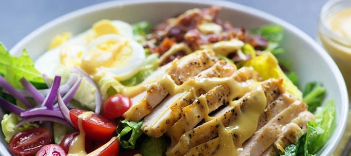 Μία εύκολη συνταγή για μια νόστιμη κοτοσαλάτα