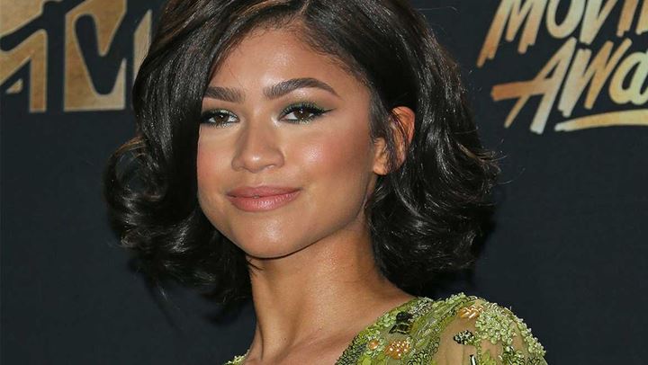 Η απόχρωση σκιάς που φοράνε όλα τα it girls αυτή τη στιγμή!