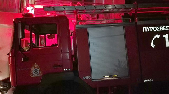 Πάτρα: Κλήσεις για πλημμύρες και πτώση δέντρου