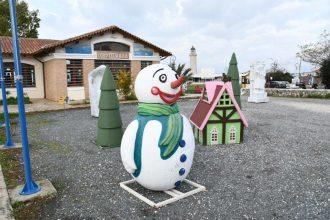 Ιχθυόσκαλα: Το σπίτι των Χριστουγέννων είναι έτοιμο να υποδεχθεί τα παιδιά