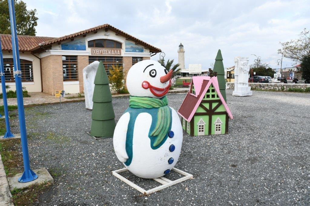 Ιχθυόσκαλα: Το σπίτι των Χριστουγέννων είναι έτοιμο να υποδεχθεί τα παιδιά