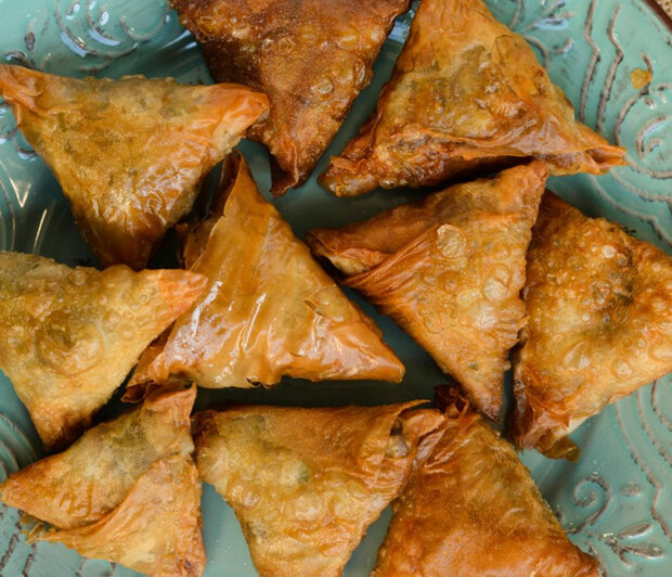 Σήμερα φτιάχνουμε γρήγορα μανιταροπιτάκια