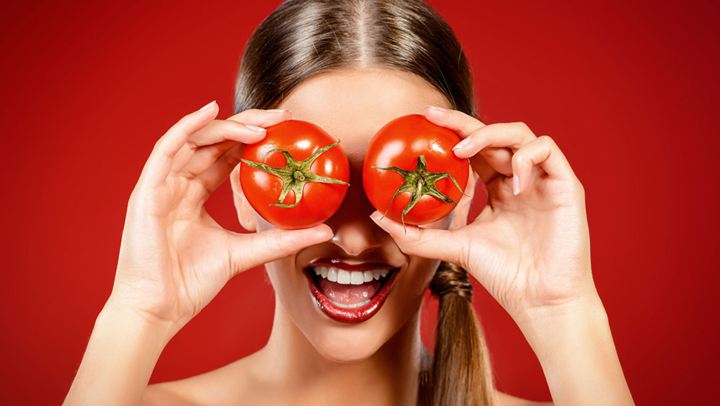 Αντιγηραντική μάσκα με ντομάτα και μέλι