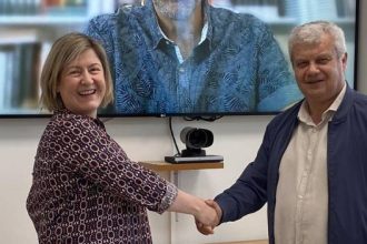 ΕΑΠ: Εξέλιξη στο βαθμό της Αν. Καθηγήτριας