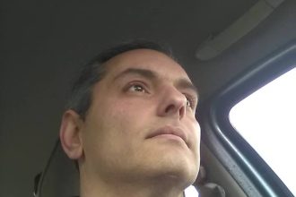 Περί Παναγιώτη - Ραφαήλ