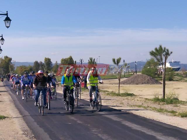 Οι "ορθοπεταλιές" της Προέδρου του Δημοτικού Συμβουλίου Πάτρών - ΦΩΤΟ