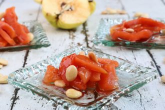 Kυδώνι γλυκό του κουταλιού