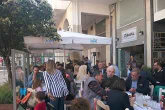 Το παραδοσιακό ουζερί "Πλατεία" δίνει και πάλι ραντεβού μαζί μας από τις 28 Αυγούστου
