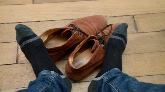 Γιατί να μην φοράτε ΠΟΤΕ τις ίδιες κάλτσες για δεύτερη μέρα