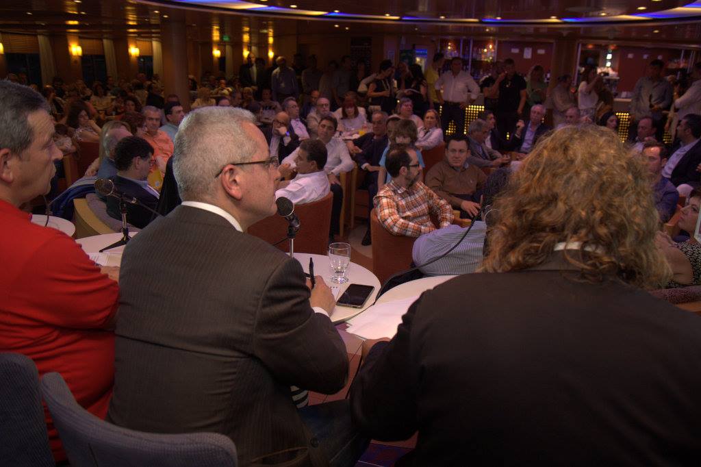 Καλοτάξιδο το Λεύκωμα «Ιστορίες στην Πάτρα του 20ου Αιώνα» - ΔΕΙΤΕ πλούσιο ΦΩΤΟΡΕΠΟΡΤΑΖ