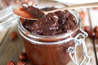 Vegan πραλίνα φουντουκιού χωρίς ζάχαρη!