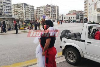 Πάτρα: Θέλει η νύφη να φανεί και η χαρά της την αφήνει (ΦΩΤΟ & ΒΙΝΤΕΟ)