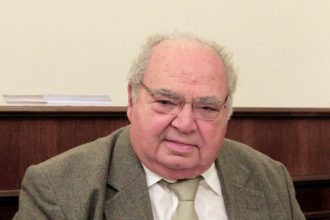 Δύο μεγάλοι ασθενείς