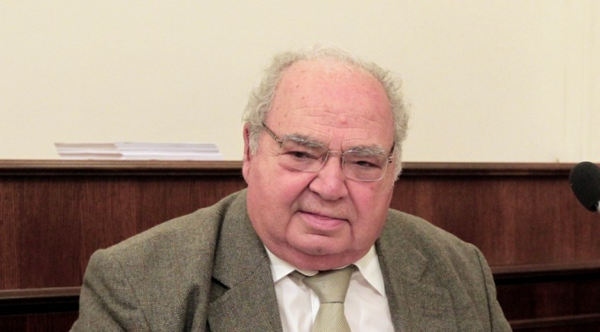 Δύο μεγάλοι ασθενείς