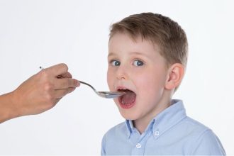 ΙΦΝΕ: Τα ευρέως διαδεδομένα φάρμακα που τριπλασιάζουν τον κίνδυνο νόσου στα παιδιά