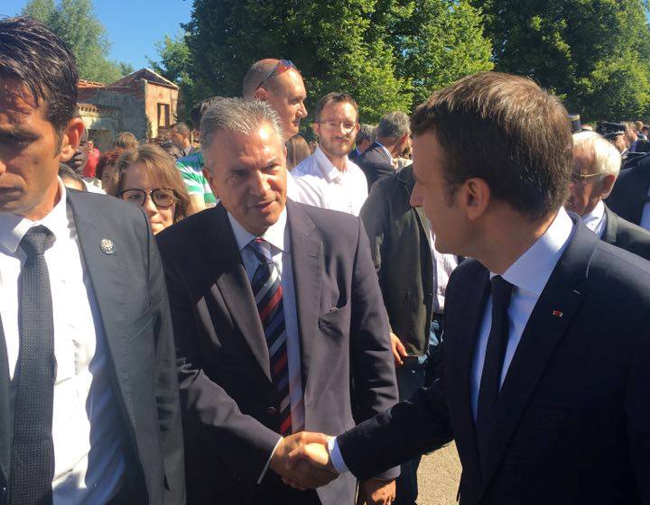 Η αξέχαστη εμπειρία του Δημήτρη Κατσικόπουλου στο Oradour-sir-Glane και οι εντυπώσεις του από τη συνάντηση με τον Μακρόν- ΦΩΤΟ