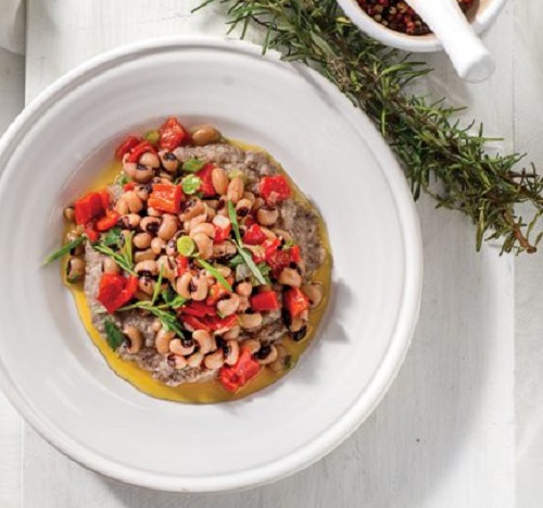 Φασόλια μαυρομάτικα με πιπεριές Φλωρίνης