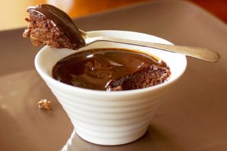 Σοκολατένια κρέμα φούρνου