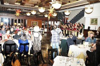 Φιλανθρωπική Χριστουγεννιάτικη γιορτή για την ενίσχυση του Κοινωφελούς Σωματείου Αρωγής και Φροντίδας Ηλικιωμένων και ΑμεΑ - «Φροντίζω»