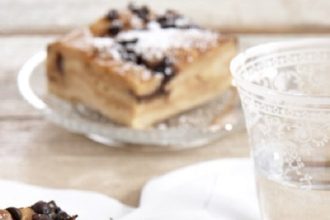 Πουτίγκα πανεύκολη με μπισκότα και σοκολάτα