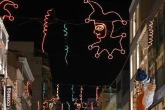 Την Δευτέρα η Πάτρα φωταγωγείται καρναβαλικά!