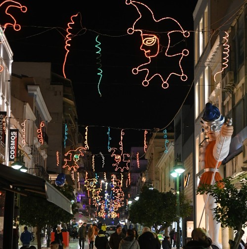 Την Δευτέρα η Πάτρα φωταγωγείται καρναβαλικά!