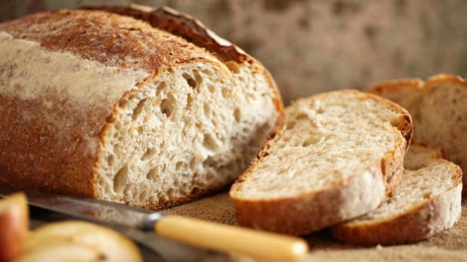 10 λαχταριστοί τρόποι να αξιοποιήσετε το μπαγιάτικο ψωμί