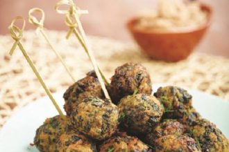 Ταραμοσπανακοκεφτέδες