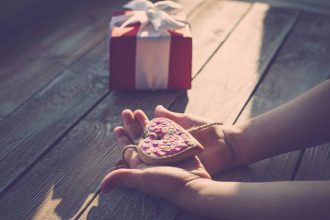 Γιορτή της Μητέρας 2019: Πώς ξεκίνησε και πότε γιορτάζεται φέτος