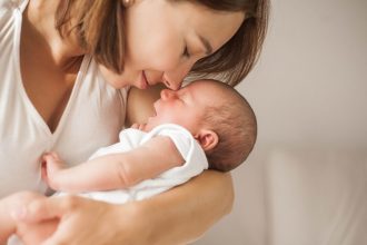 Η σπουδαιότητα της μητέρας στη ζωή του παιδιού