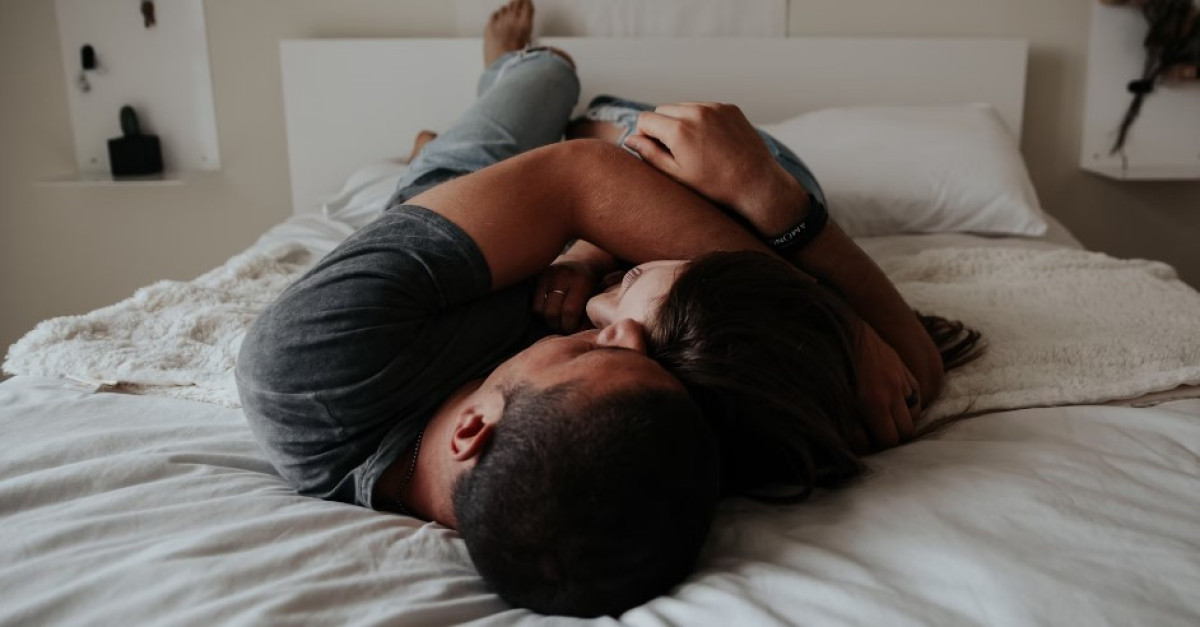 Τελικά ποιά είναι η κατάλληλη ώρα μέσα στην ημέρα για σεξ;