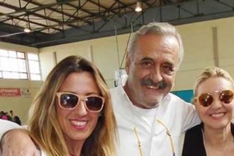 Τι έκανε η Ολυμπιονίκης Πηγή Δεβετζή στο κλειστό γήπεδο του Αιγίου;