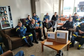 Προσφορά απινιδωτή στην 6η ΕΜΑΚ Πάτρας