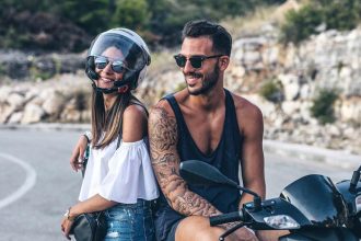 5 σημάδια που σου δίνει στο πρώτο ραντεβού και ΔΕΝ πρέπει να αγνοήσεις